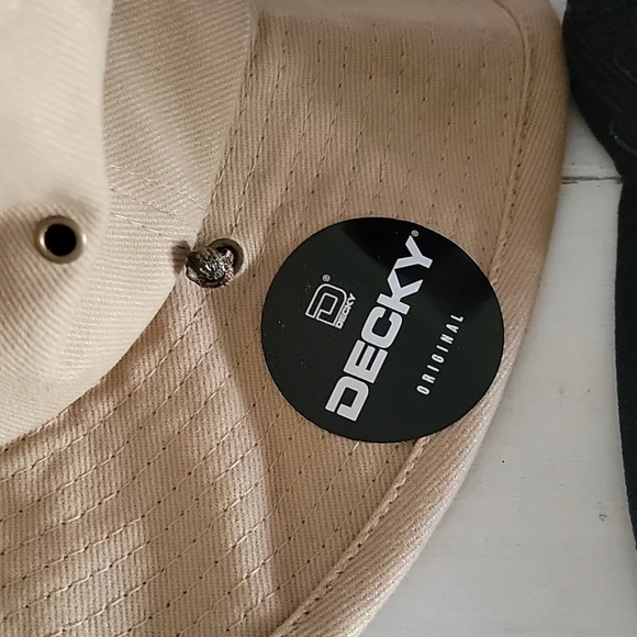 BAD Bunny Canvas Bucket Hat - Picture 3 of 4